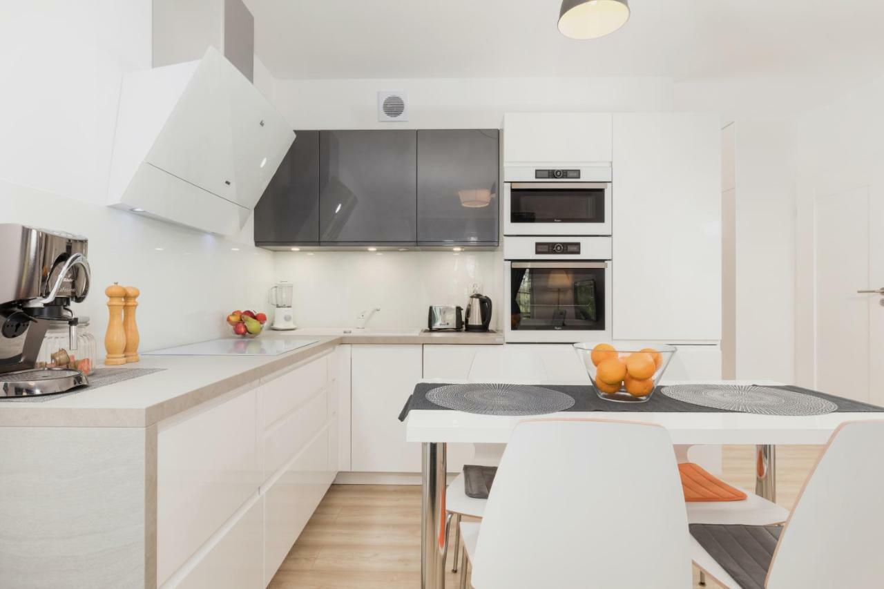 Grace Apartment II Kolobrzeg Bagian luar foto