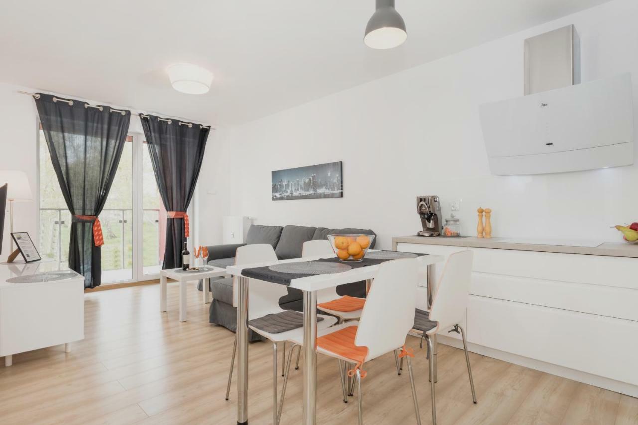 Grace Apartment II Kolobrzeg Bagian luar foto